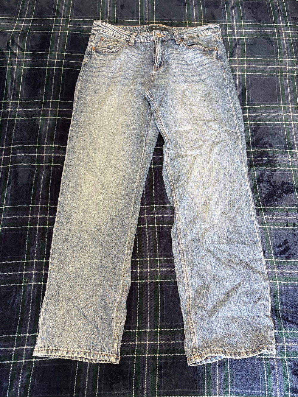 Aeropostale low rise baggy dark blue jeans. Size 8.